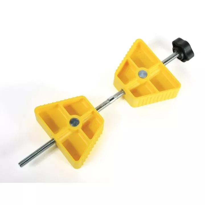 0408268 Camco Wheel Stop for 1.5 to 3.5-in Spacing