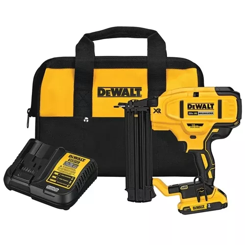 DeWalt 20V Max XR 18 GA Cordless Brad Nailer Kit DCN680D1