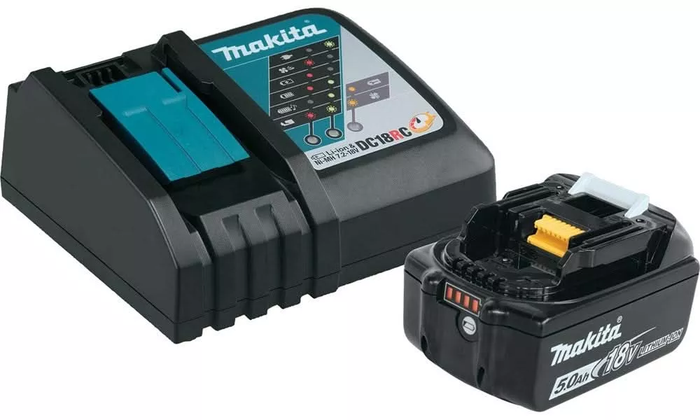 Makita PROMO18V 5.0Ah Battery and Charger Starter Pack