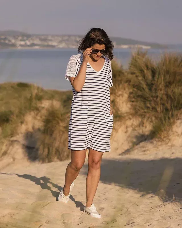 Women’s Olive Oversized Cotton Dress – White